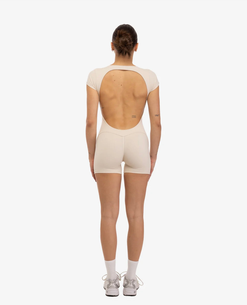 MACACÃO NUDE FORM