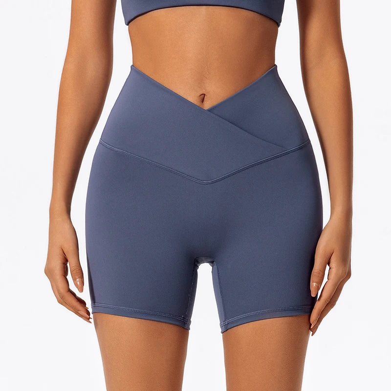 SHORTS MID ESSENCIAL