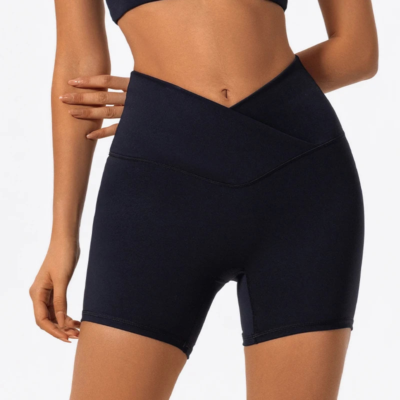 SHORTS MID ESSENCIAL